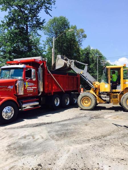 Yellow Ribbon Trucking Loading 1